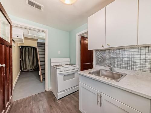 11617 89 Street, Edmonton, AB - Indoor Photo Showing Kitchen