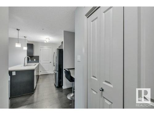 126 344 Windermere Road, Edmonton, AB - Indoor Photo Showing Kitchen