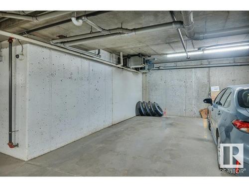 126 344 Windermere Road, Edmonton, AB - Indoor Photo Showing Garage