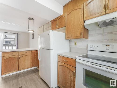 14656 121 Street, Edmonton, AB - Indoor Photo Showing Kitchen