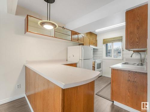 14656 121 Street, Edmonton, AB - Indoor Photo Showing Kitchen