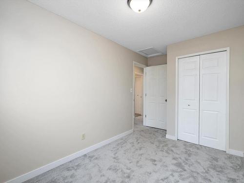 5 Warwick Road, Edmonton, AB - Indoor Photo Showing Other Room