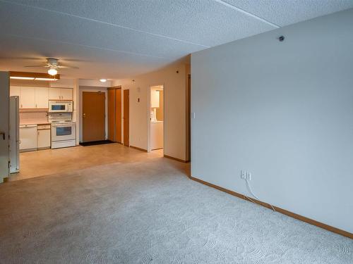 206 112 Church Road, Spruce Grove, AB - Indoor