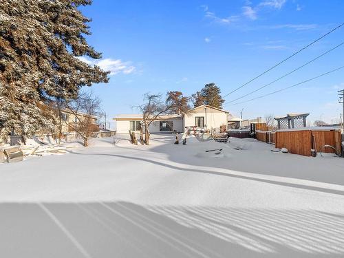 4923 49 Avenue, Barrhead, AB - Outdoor