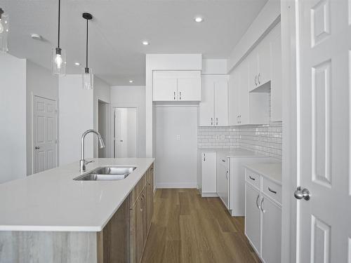 38 Nouveau Drive, St. Albert, AB - Indoor Photo Showing Kitchen With Double Sink With Upgraded Kitchen