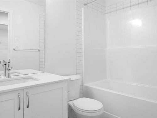 4934 Kinney Road, Edmonton, AB - Indoor Photo Showing Bathroom