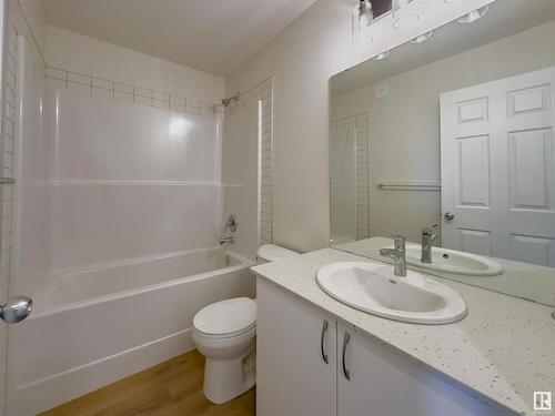 1557 Sandstone Boulevard, Sherwood Park, AB - Indoor Photo Showing Bathroom