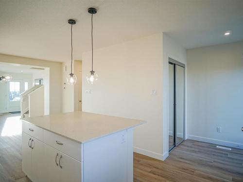 1557 Sandstone Boulevard, Sherwood Park, AB - Indoor Photo Showing Kitchen