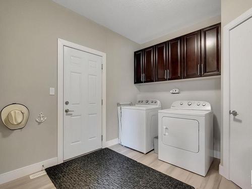 30 Santa Fe Court, Fort Saskatchewan, AB - Indoor Photo Showing Laundry Room