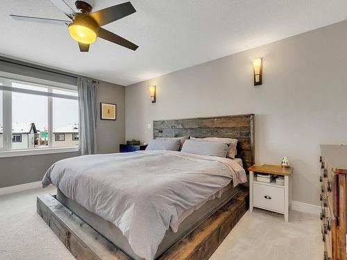 30 Santa Fe Court, Fort Saskatchewan, AB - Indoor Photo Showing Bedroom