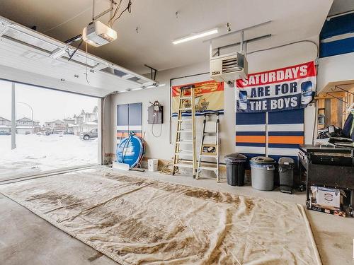 30 Santa Fe Court, Fort Saskatchewan, AB - Indoor Photo Showing Garage