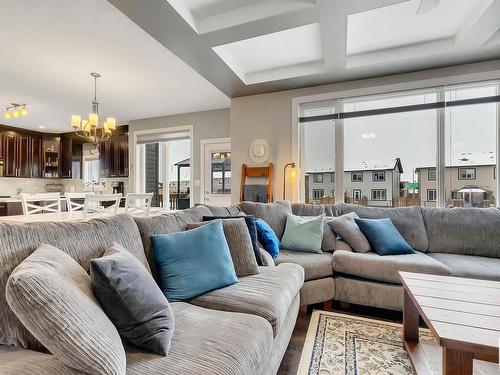 30 Santa Fe Court, Fort Saskatchewan, AB - Indoor Photo Showing Living Room