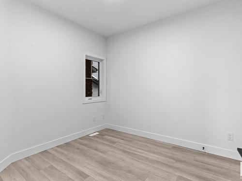 8508 181 Avenue, Edmonton, AB - Indoor Photo Showing Other Room