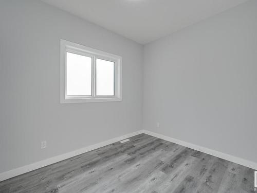 11422 122 Street, Edmonton, AB - Indoor Photo Showing Other Room