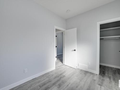 11422 122 Street, Edmonton, AB - Indoor Photo Showing Other Room