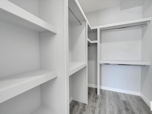 11422 122 Street, Edmonton, AB - Indoor With Storage