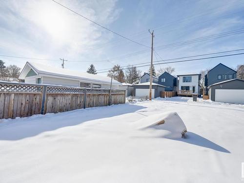 11422 122 Street, Edmonton, AB - Outdoor