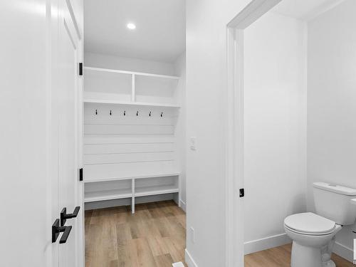 129 Hilton Cove, Spruce Grove, AB - Indoor Photo Showing Bathroom