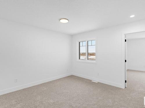 129 Hilton Cove, Spruce Grove, AB - Indoor Photo Showing Other Room