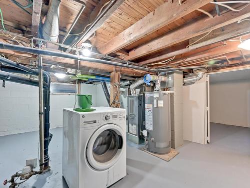 11712 84 Street, Edmonton, AB - Indoor Photo Showing Laundry Room