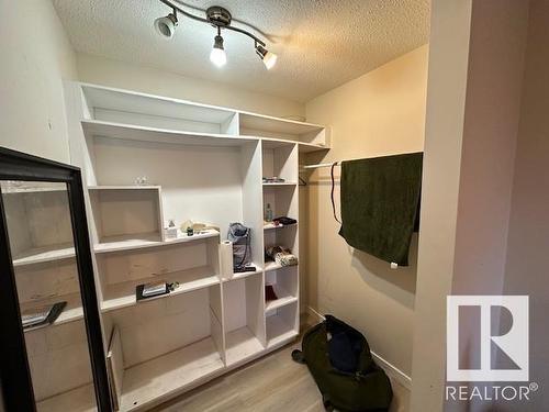 11 14110 80 Street, Edmonton, AB - Indoor With Storage