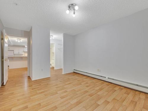 204 5106 49 Avenue, Leduc, AB - Indoor Photo Showing Other Room