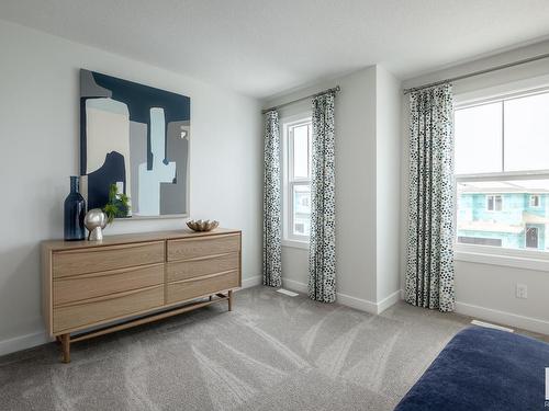 327 29 Street, Edmonton, AB - Indoor Photo Showing Bedroom