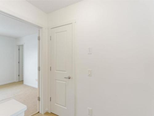 5241 Chappelle Road, Edmonton, AB - Indoor Photo Showing Other Room