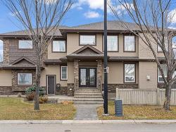 1254 ADAMSON DR SW SW  Edmonton, AB T6W 1Z4