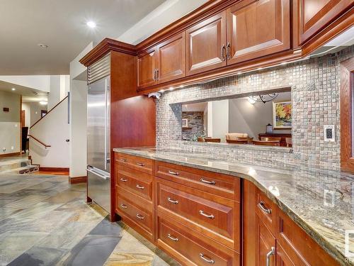 87 Westbrook Drive, Edmonton, AB - Indoor Photo Showing Kitchen