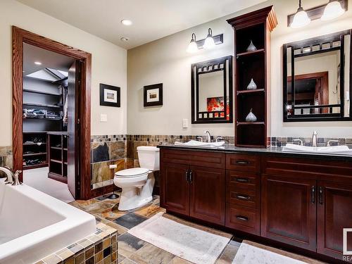 87 Westbrook Drive, Edmonton, AB - Indoor Photo Showing Bathroom