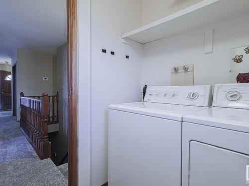 7518 183A Street Nw, Edmonton, AB - Indoor Photo Showing Laundry Room