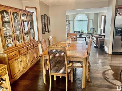 4126 46 Street, Vegreville, AB - Indoor Photo Showing Dining Room