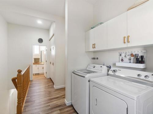 56220 Rge Rd 231, Rural Sturgeon County, AB - Indoor Photo Showing Laundry Room