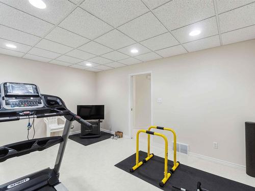 56220 Rge Rd 231, Rural Sturgeon County, AB - Indoor Photo Showing Gym Room