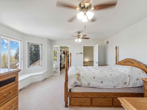 56220 Rge Rd 231, Rural Sturgeon County, AB - Indoor Photo Showing Bedroom