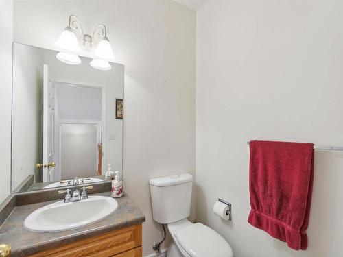 56220 Rge Rd 231, Rural Sturgeon County, AB - Indoor Photo Showing Bathroom