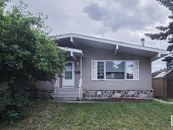 4807 122A Street  Edmonton, AB T6H 3S8