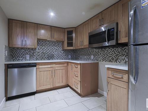 4807 122A Street, Edmonton, AB - Indoor Photo Showing Kitchen