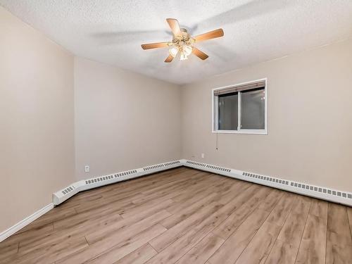 203 11218 80 Street, Edmonton, AB - Indoor Photo Showing Other Room