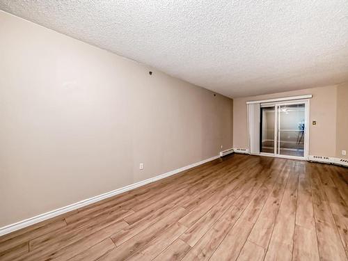 203 11218 80 Street, Edmonton, AB - Indoor Photo Showing Other Room