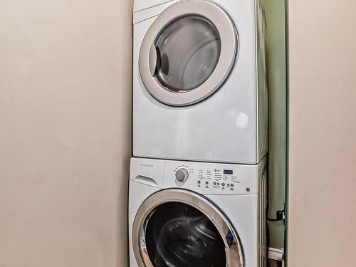 203 11218 80 Street, Edmonton, AB - Indoor Photo Showing Laundry Room