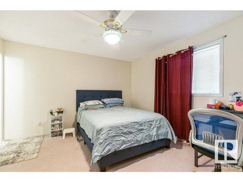 12928 137 Street, Edmonton, AB - Indoor Photo Showing Bedroom