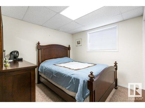 12928 137 Street, Edmonton, AB - Indoor Photo Showing Bedroom