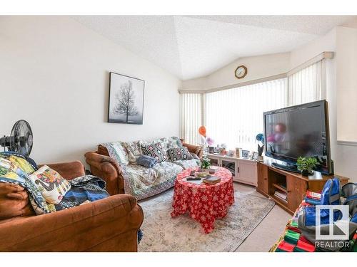 12928 137 Street, Edmonton, AB - Indoor Photo Showing Living Room