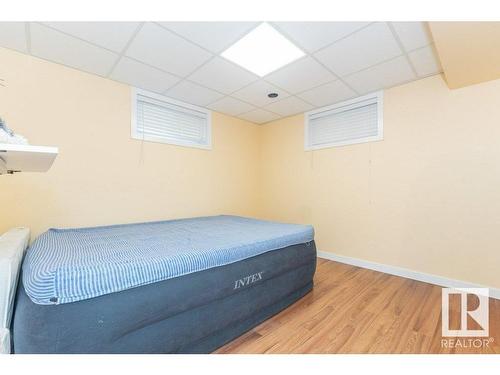 14530 30 Street Nw, Edmonton, AB - Indoor Photo Showing Bedroom