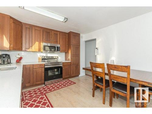 14530 30 Street Nw, Edmonton, AB - Indoor Photo Showing Kitchen