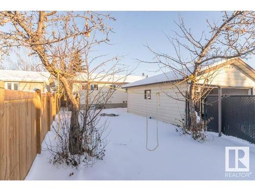 14530 30 Street Nw, Edmonton, AB - Outdoor