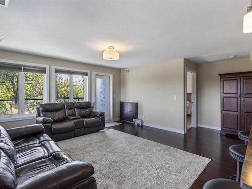 302 5025 Edgemont Boulevard Nw, Edmonton, AB - Indoor Photo Showing Living Room