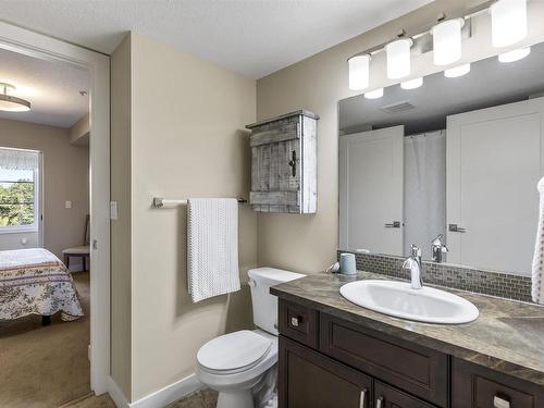 302 5025 Edgemont Boulevard Nw, Edmonton, AB - Indoor Photo Showing Bathroom